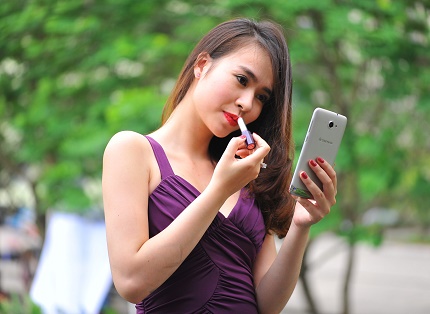 Một ngày tràn đầy năng lượng của cô nàng thiết kế thời trang cá tính 1